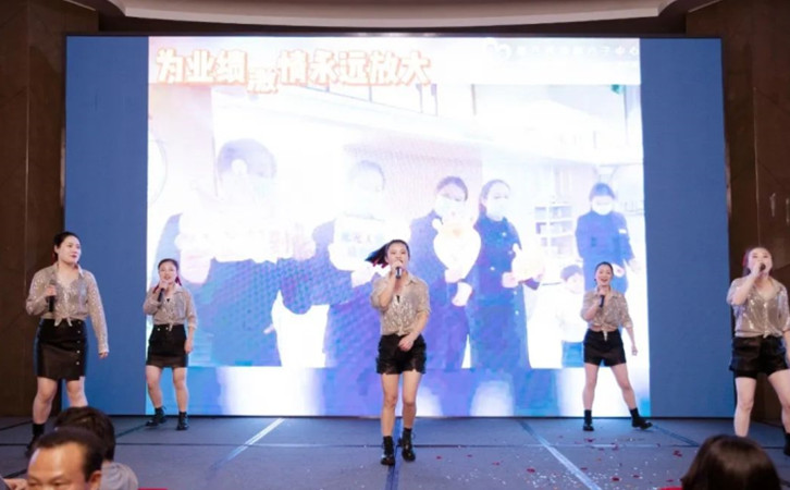 2023年禧月薈月子中心的年度總結表彰大會，也太精彩了14