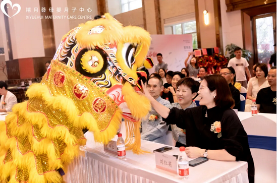 快來(lái)?yè)炻?！禧月薈月子中心寶安松崗店盛大開(kāi)業(yè)！5.png